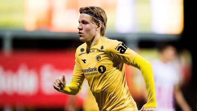 组委会通过 组委会通过