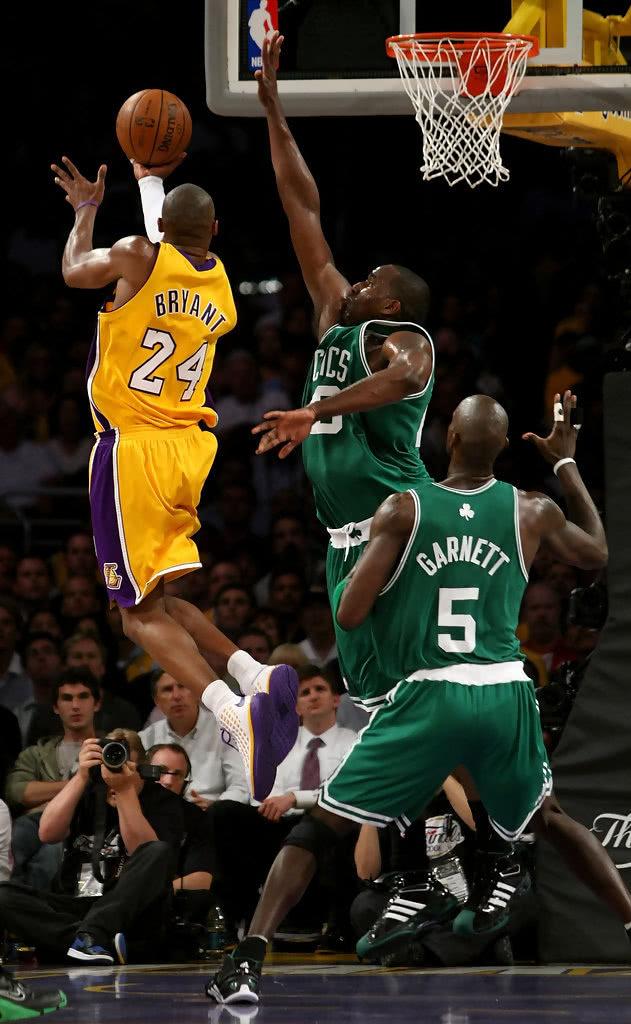 强度冲击下 强度冲击下