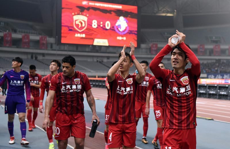 在阵容不整 在阵容不整